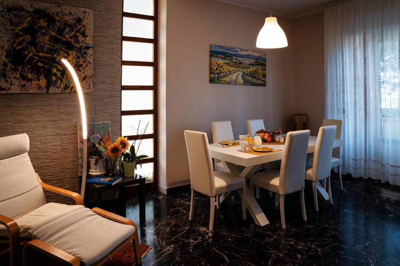 Il Girasole Bed & Breakfast Basciano Ngoại thất bức ảnh