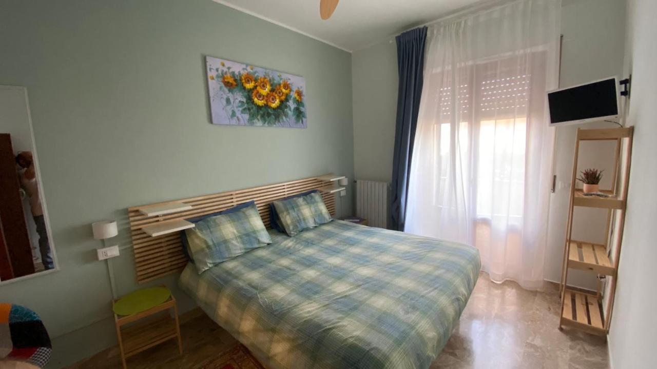 Il Girasole Bed & Breakfast Basciano Ngoại thất bức ảnh
